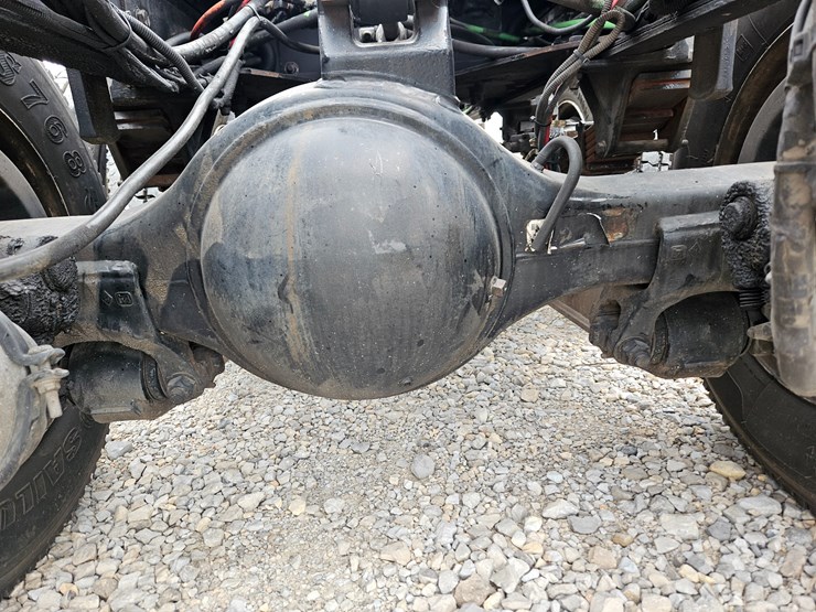 2008-sterling-l9500-image-82