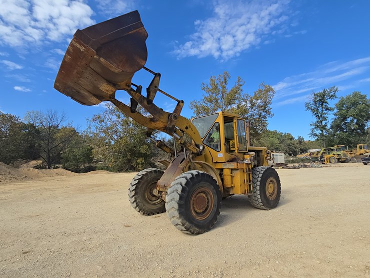 caterpillar-966b-image-98