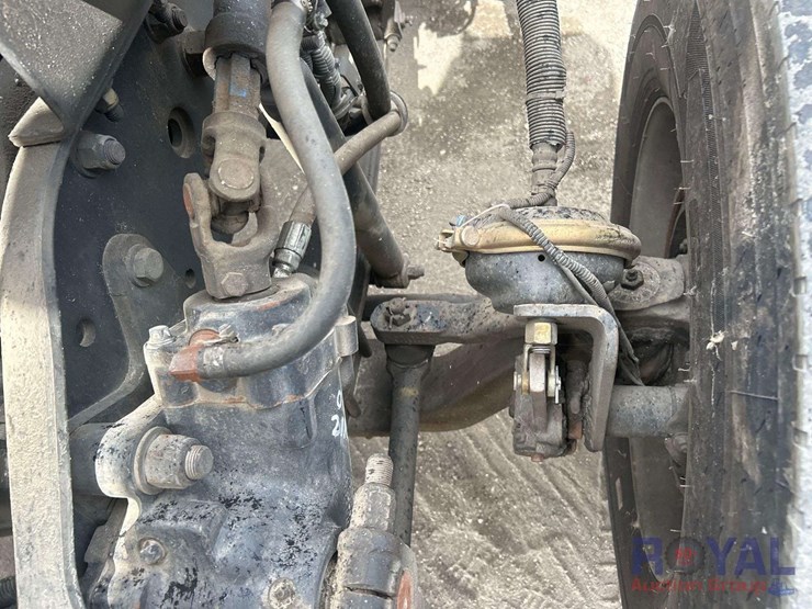 2005-kenworth-w900-image-26