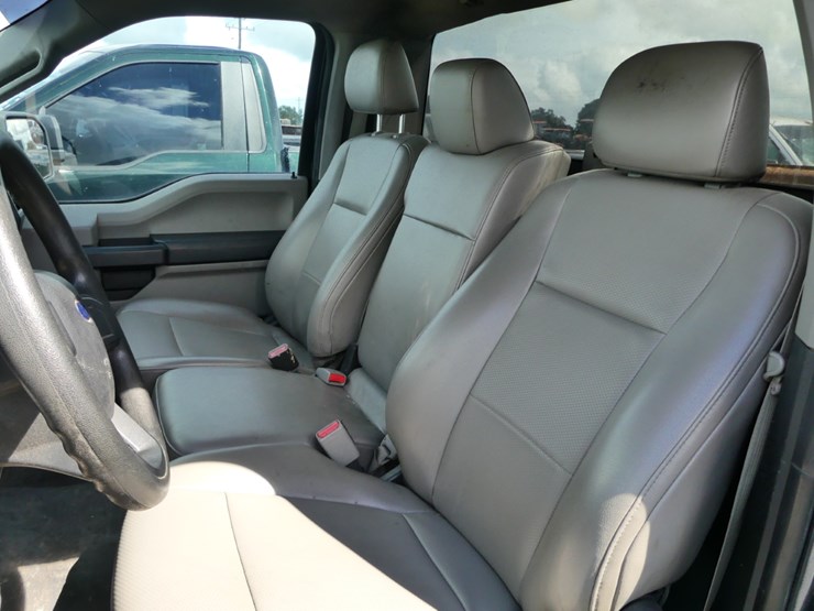 2015-ford-f150-xl-image-8