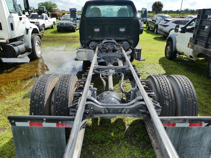 2017-ford-f750-image-5