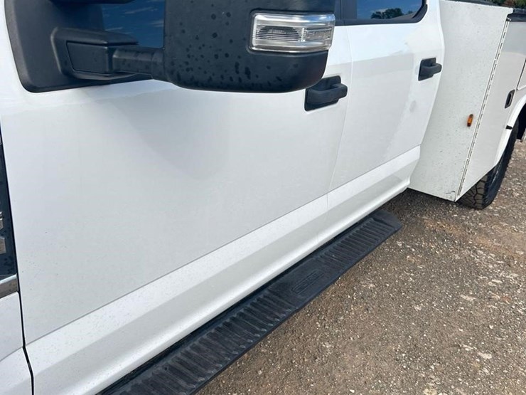 2019-ford-f350-xl-image-8