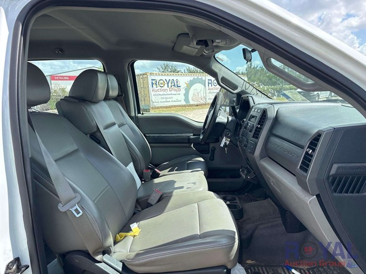 2017-ford-f250-image-24