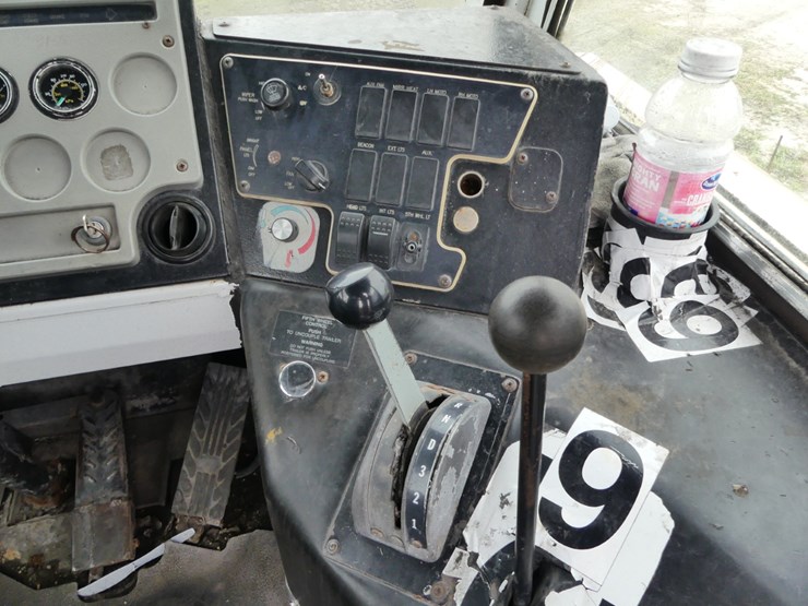 2007-capacity-tj7000-image-10