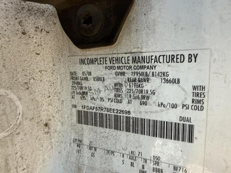 2008-ford-f550-image-28