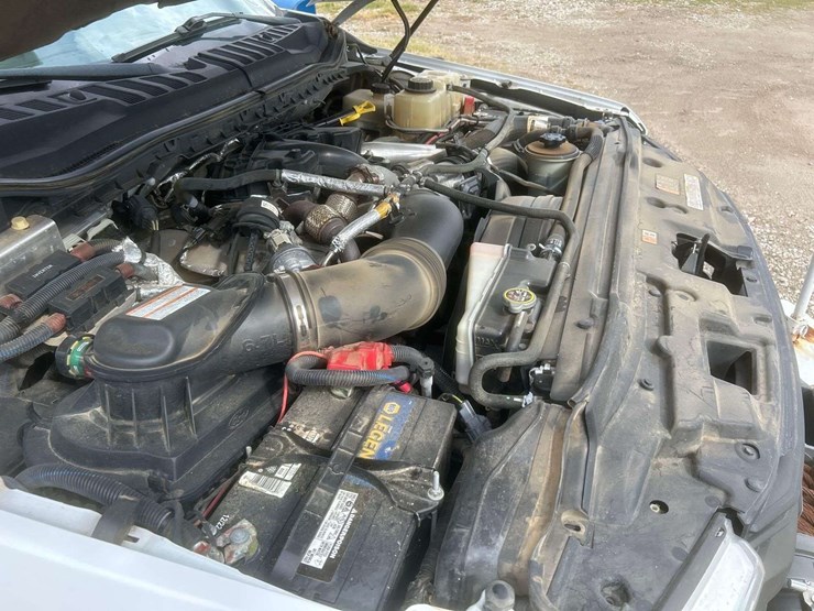 2017-ford-f550-image-51