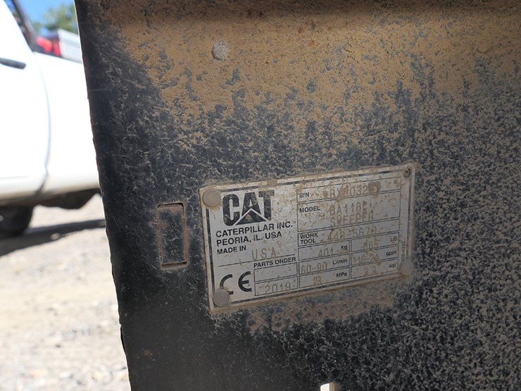 caterpillar-430d-image-9