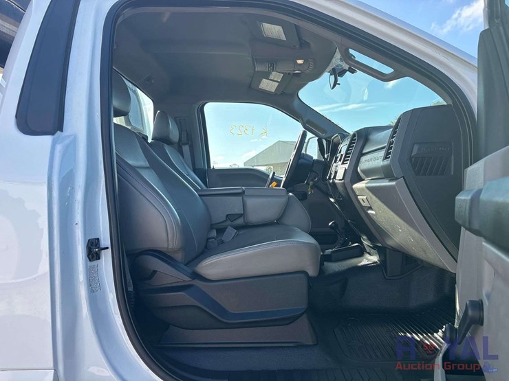 2019-ford-f350-image-23