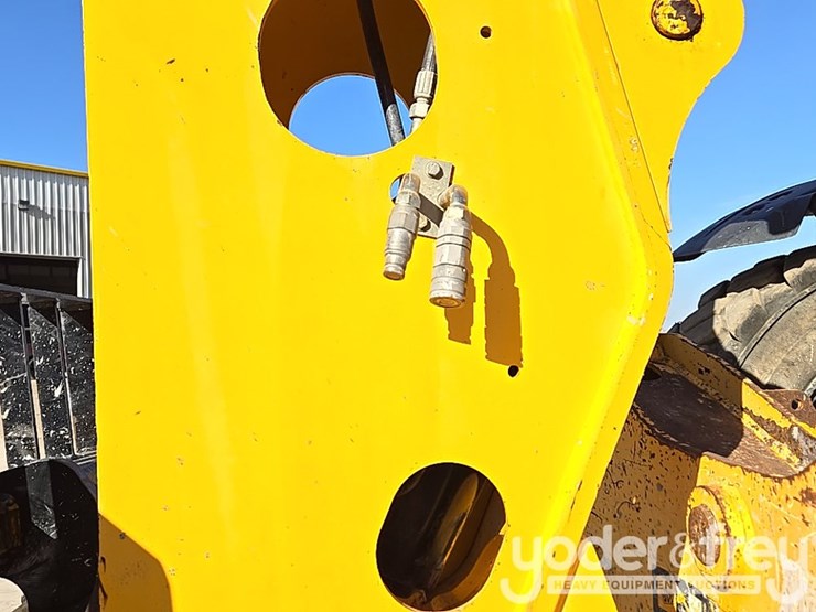 2016-jcb-510-56-image-13