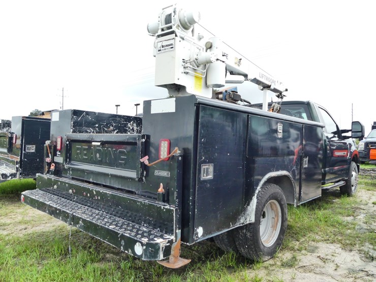 2019-ford-f350-xl-image-3