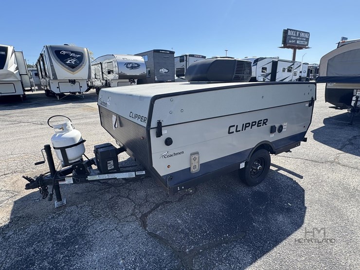 2022-coachmen-clipper-806xls-image-4