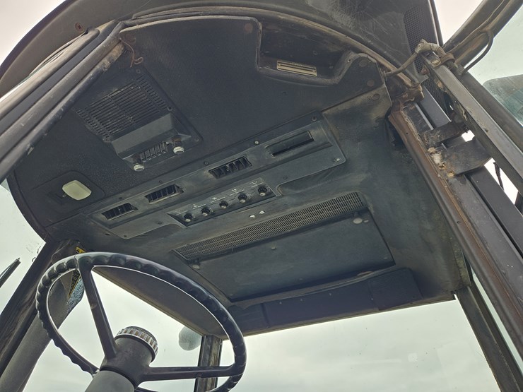 1982-john-deere-4640-image-13