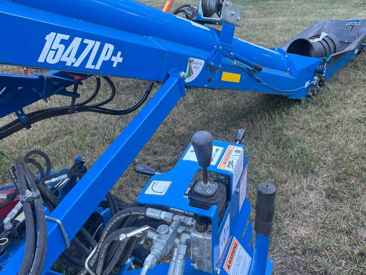 grainbelt-1547-conveyor,-self-propelled,-like-new,-equipped-with-26.5-kohler-gas-twin-cylinder-engine,-excellent-condition-image-1