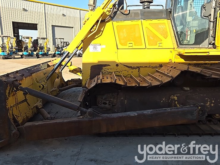 2019-komatsu-d65pxi-18-image-26