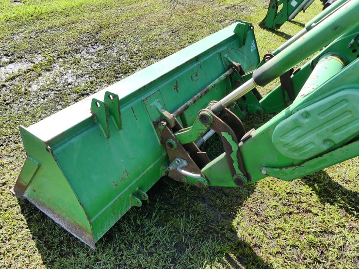 john-deere-7130-image-10