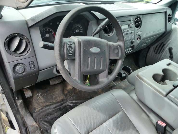 2012-ford-f350-image-11