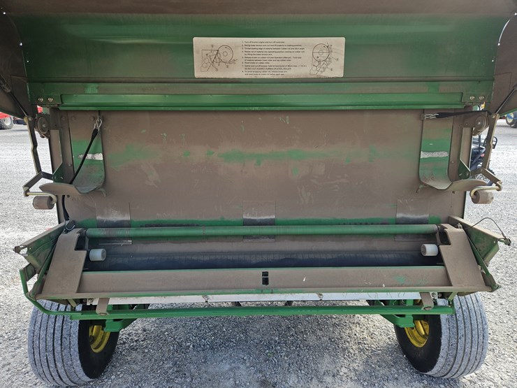2003-john-deere-567-image-8