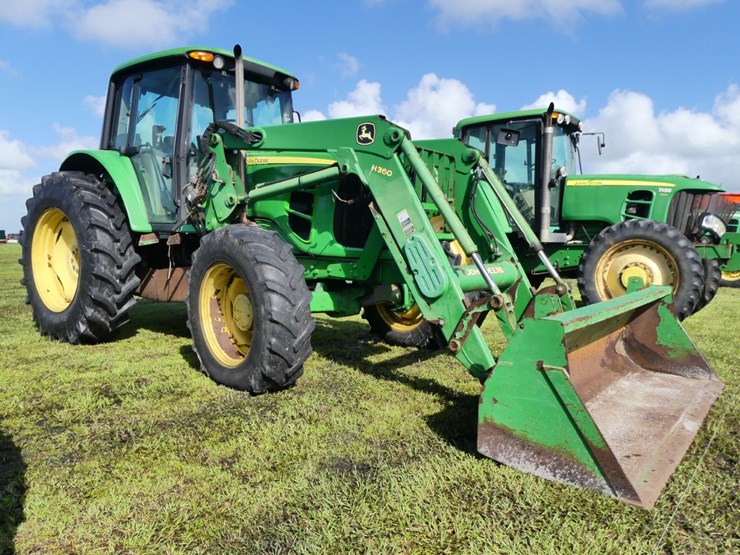 john-deere-7130-image-1