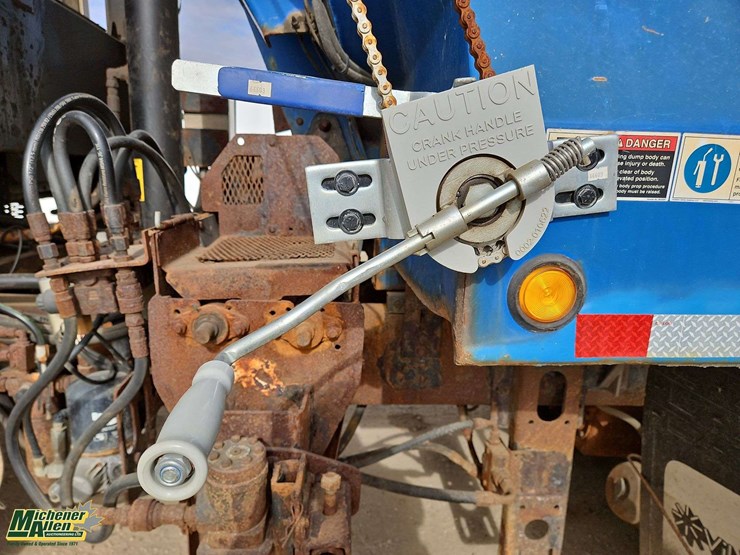 2012-international-workstar-7600-image-30