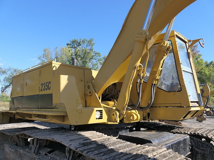 1987-caterpillar-235b-image-25