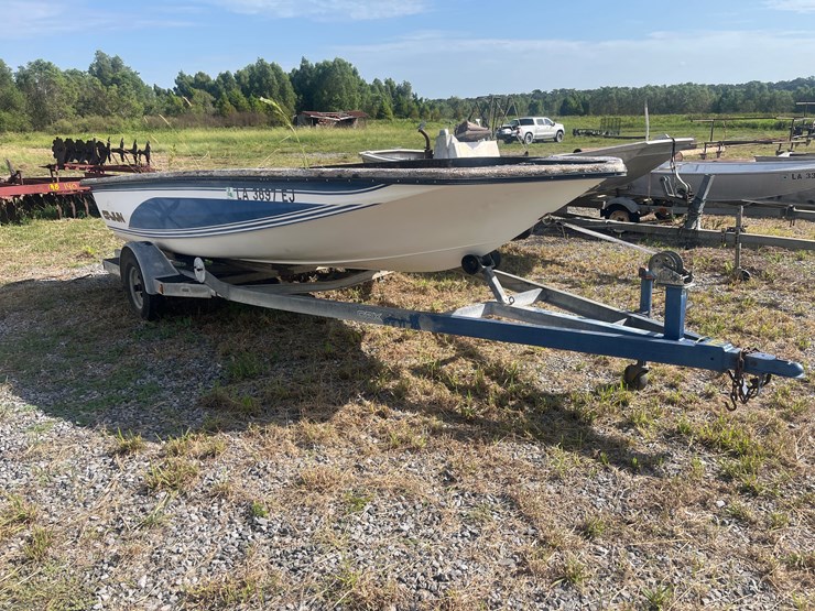 #143-•-cajun-bass-boat-hull-&-trailer-image-2