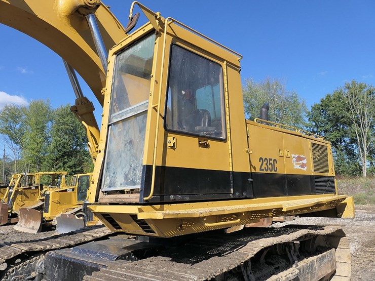 1987-caterpillar-235b-image-12