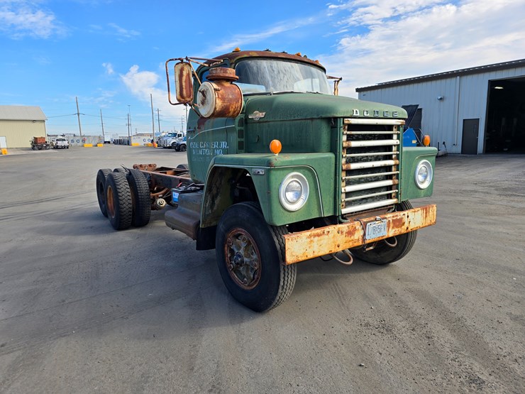 dodge-800-image-31