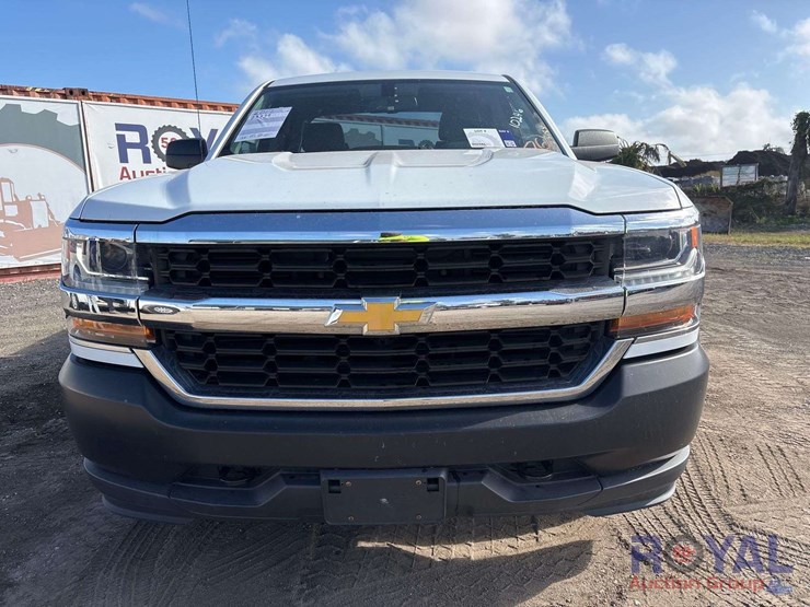 2017-chevrolet-silverado-1500-image-29
