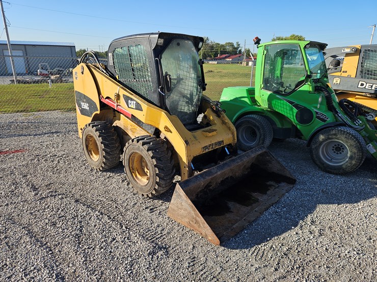 2008-caterpillar-256c-image-1