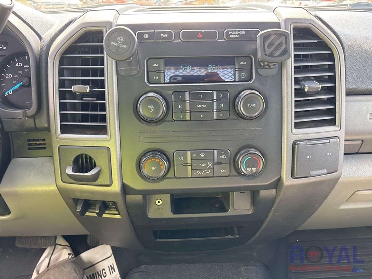 2019-ford-f450-image-11