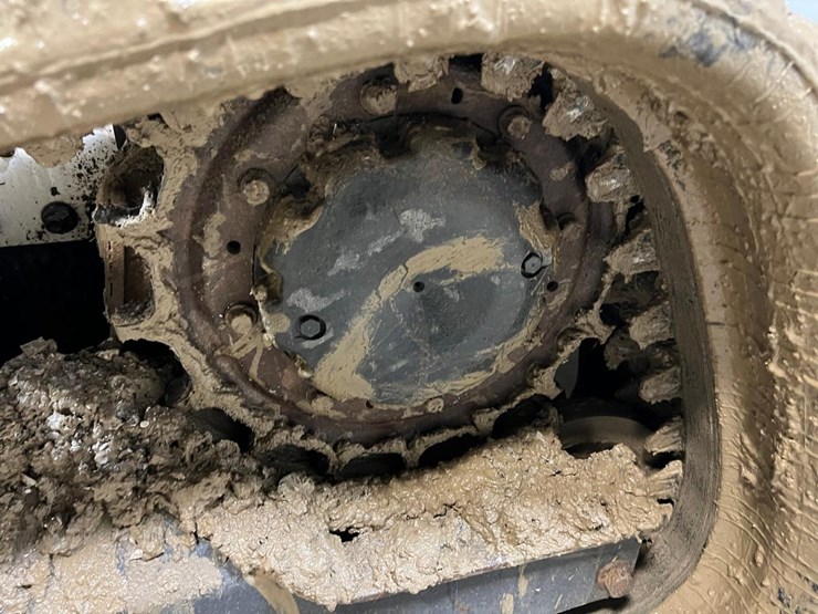 2019-bobcat-t770-image-15