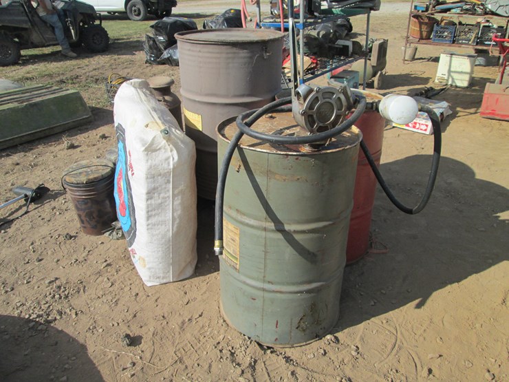 #2045-•-(2)-oil-drums,-deer-feeders-&-hunting-supplies-inv#-29924-image-3