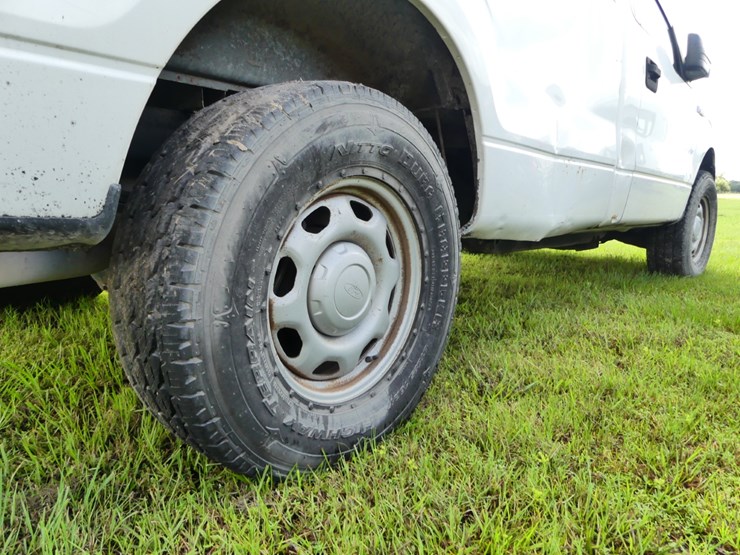 2012-ford-f150-xl-image-6