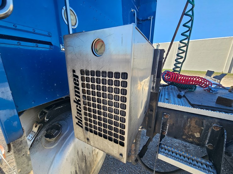 2007-peterbilt-379-image-91