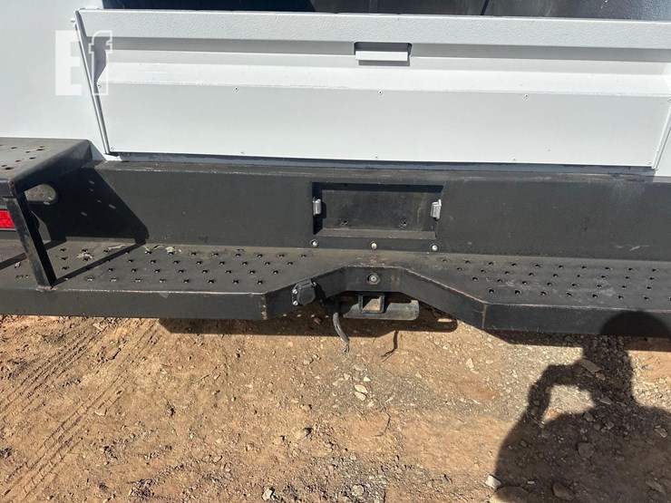 2017-ford-f350-xl-image-15