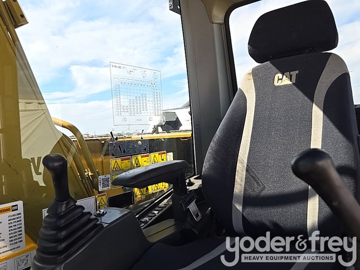 2018-caterpillar-313fl-image-60