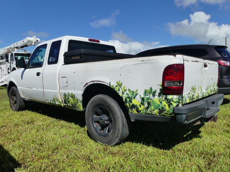 2011-ford-ranger-image-4