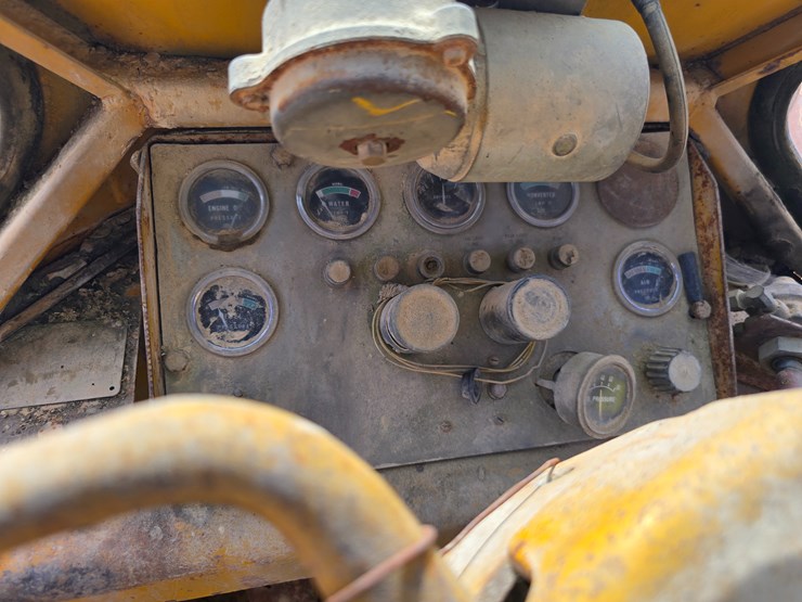 caterpillar-966b-image-85