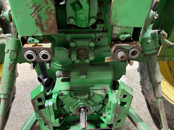 john-deere-4020-image-13