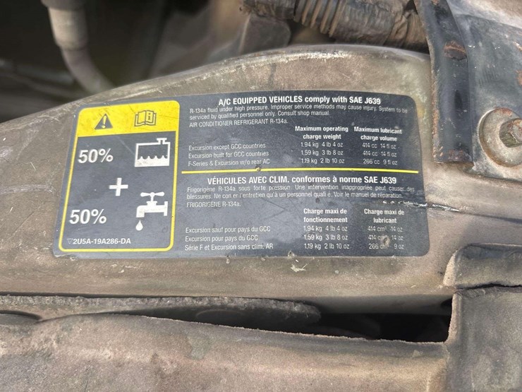 2002-ford-f550-image-16