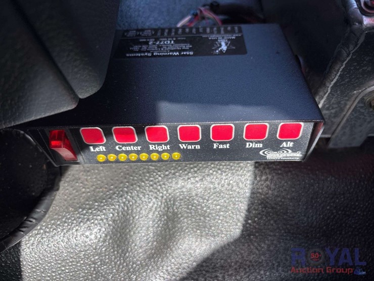 2015-ford-f550-image-16