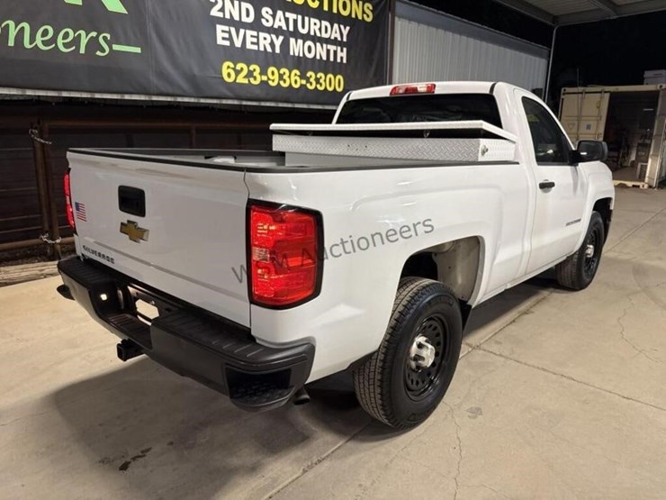 2014-chevrolet-silverado-1500-image-8