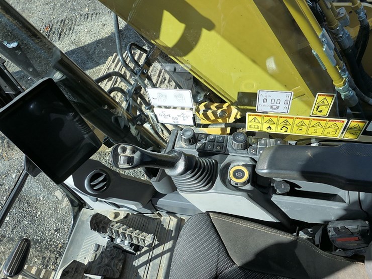 caterpillar-317-image-43