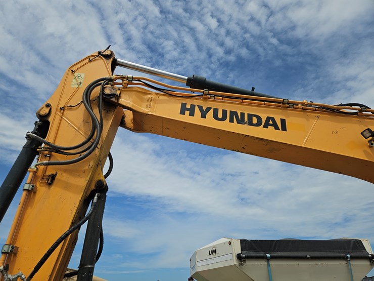 2018-hyundai-hx235-lcr-image-5
