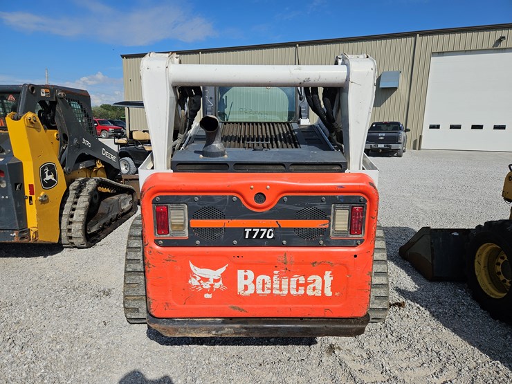 2018-bobcat-t770-image-19