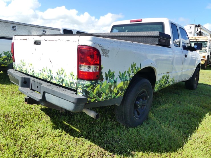 2011-ford-ranger-image-3