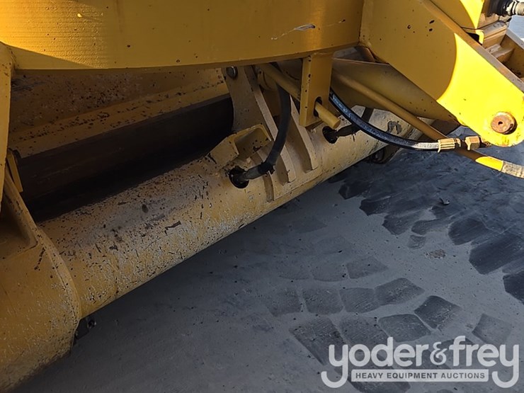 2016-caterpillar-140m3-image-35