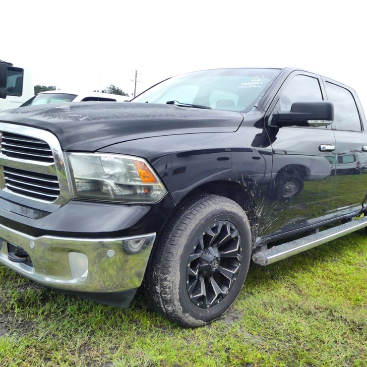 2015 DODGE RAM 1500