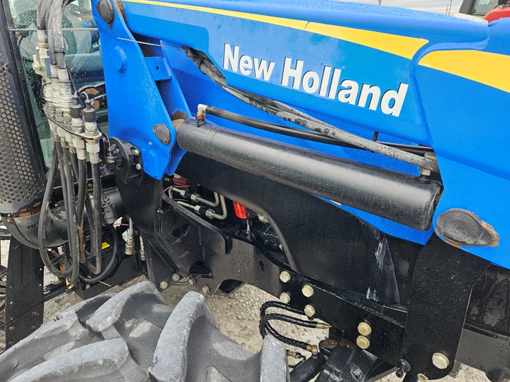 2008-new-holland-t6050-image-19