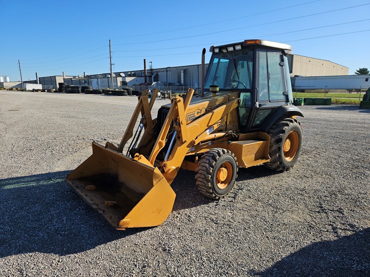 case-570l-xt-image-1